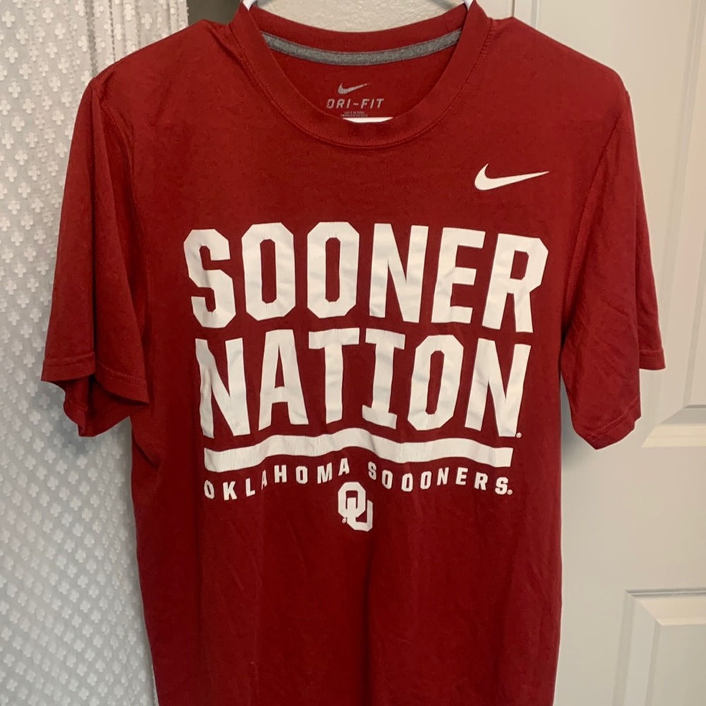 Oklahoma sooners Nike dry fit shirt